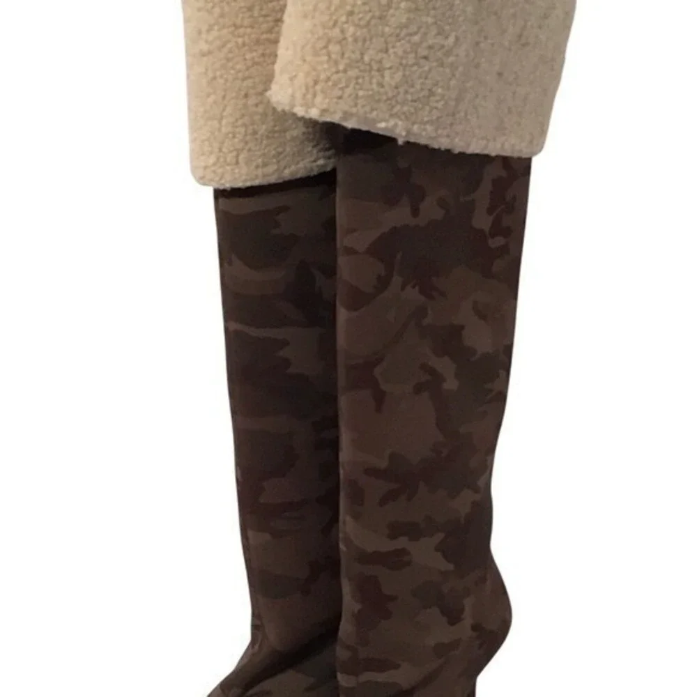 GOOD AMERICAN Camo Shearling‎ Lined Knee High Stiletto Boots Size 6.5